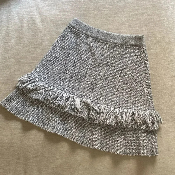 Anthropologie Maeve Tweed A Line Fringe Knit High Waist Mini Skirt Gray White XS - Picture 10 of 10